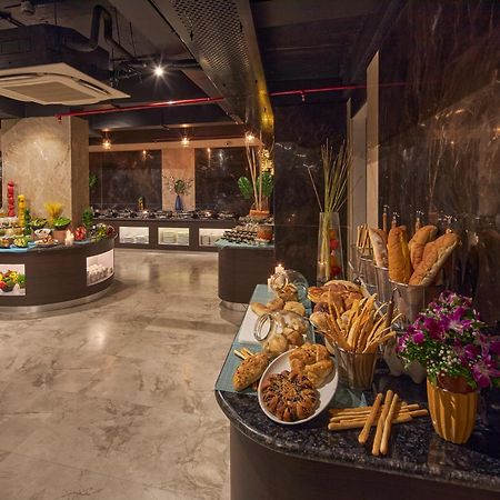 Regenta Central Imperial Candolim Goa Экстерьер фото