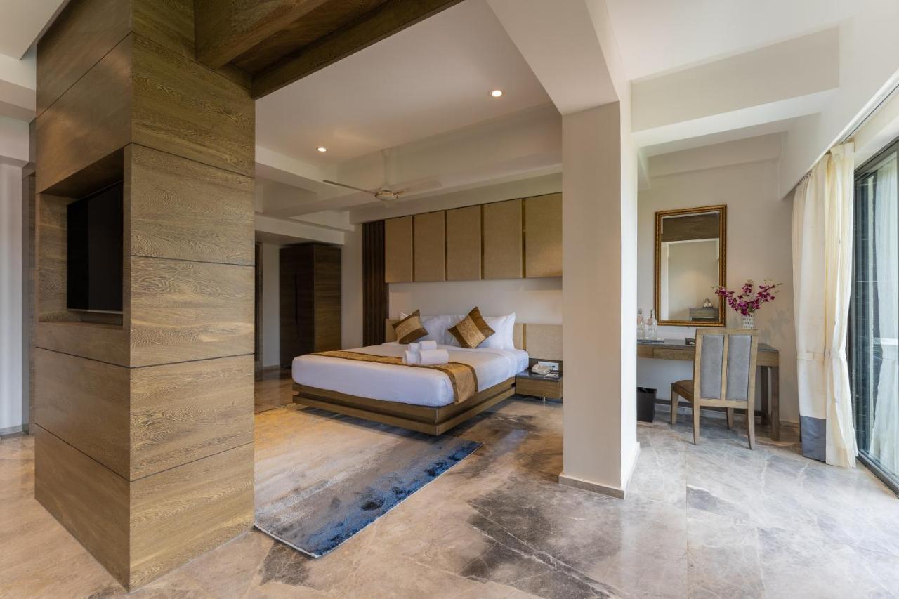 Regenta Central Imperial Candolim Goa Экстерьер фото